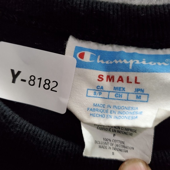 Champion‎ Men T-Shirt Small Black Big logo Graphic Short Sleeve Crew Neck Tee - Picture 2 of 7